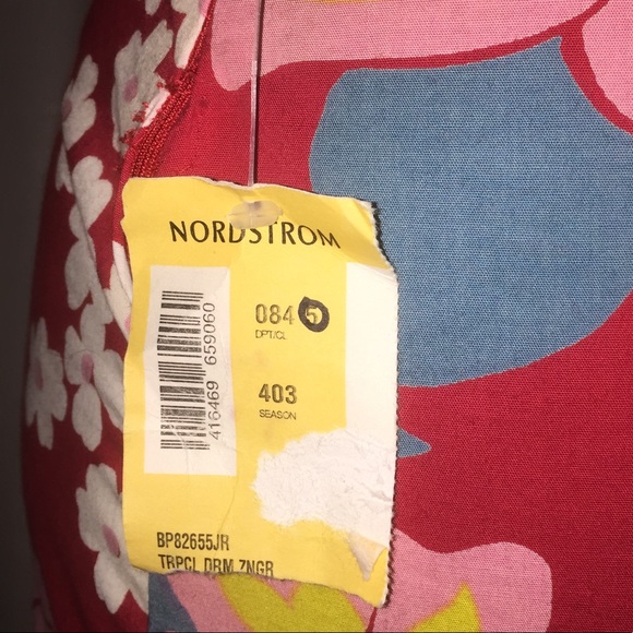 Hawaiian print red summer skirt from Nordstrom - Picture 2 of 5